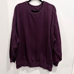 Aerie Tres Chic Oversized Sweatshirt in Cool Berry - Size M